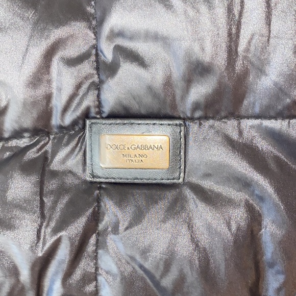 Dolce and Gabbana puffer - Picture 2 of 10